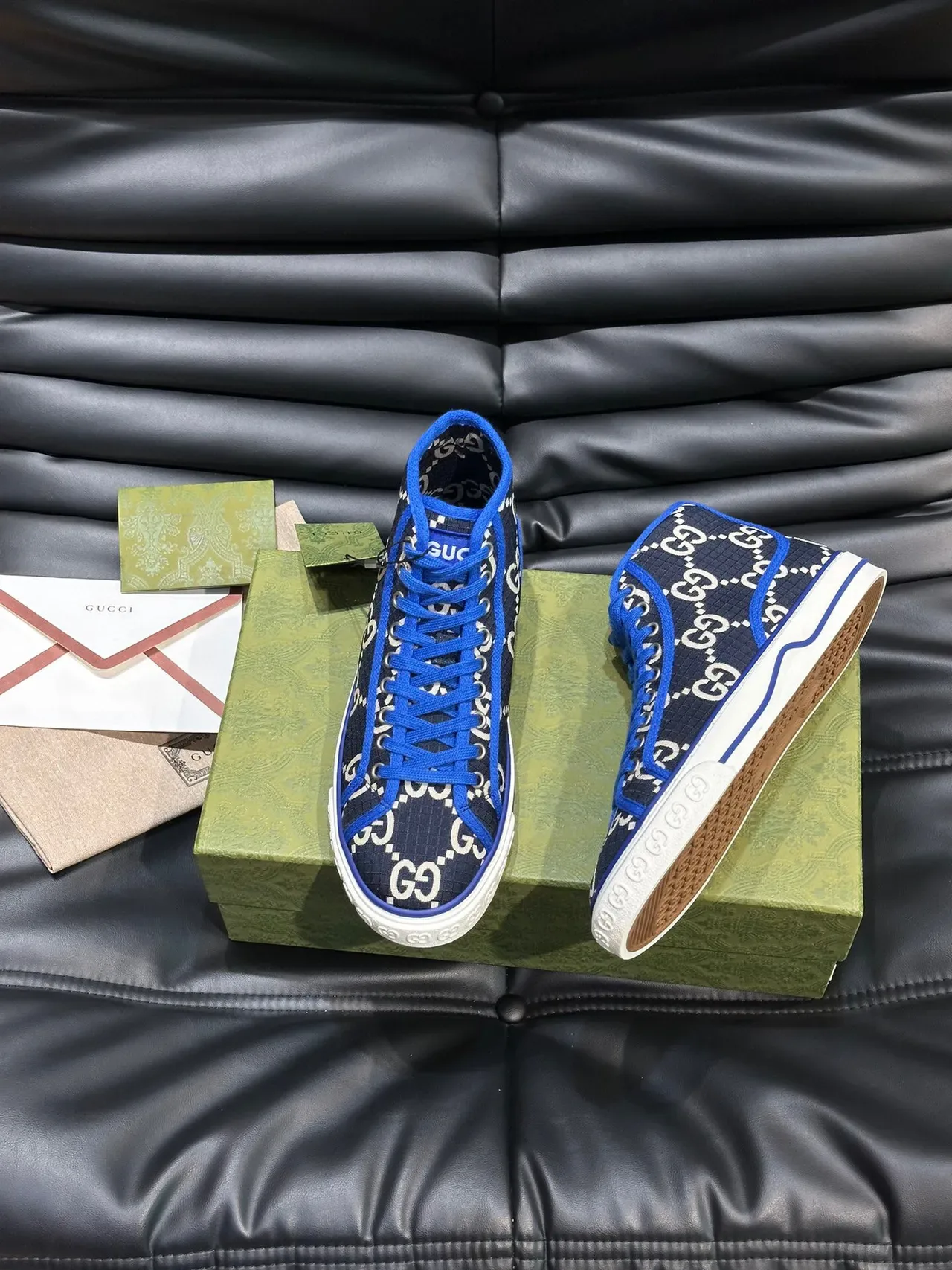 Gucci Screener Navy Blue et Blanc GG Monogram High-Top Lifestyle Sneakers 3