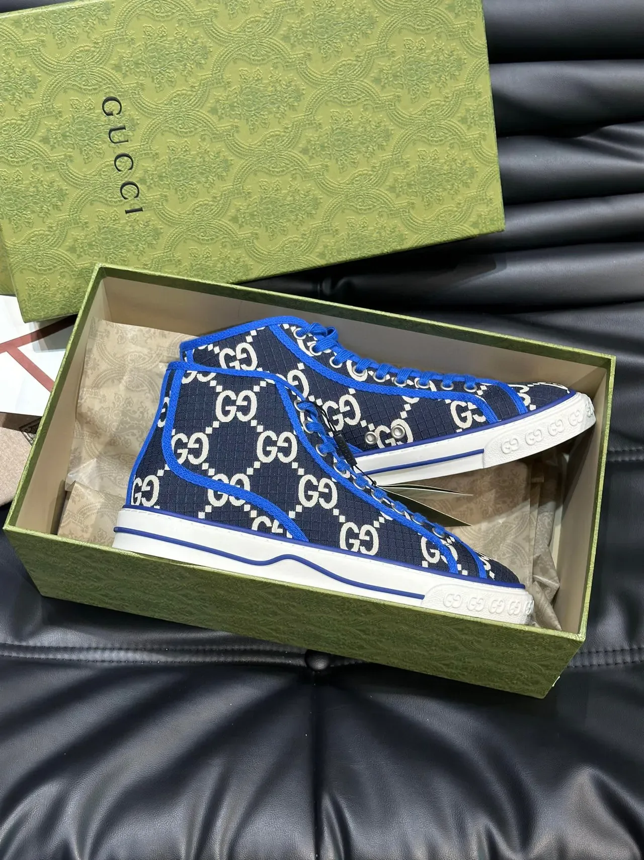 Gucci Screener Navy Blue et Blanc GG Monogram High-Top Lifestyle Sneakers 4