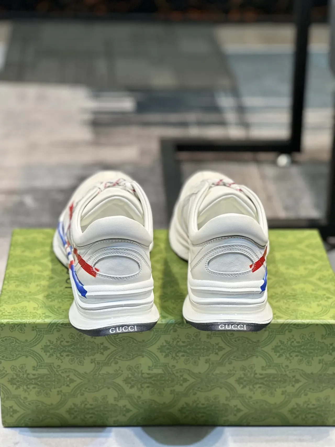 Gucci Screener White Red Blue Logo Lifestyle Sneakers 2