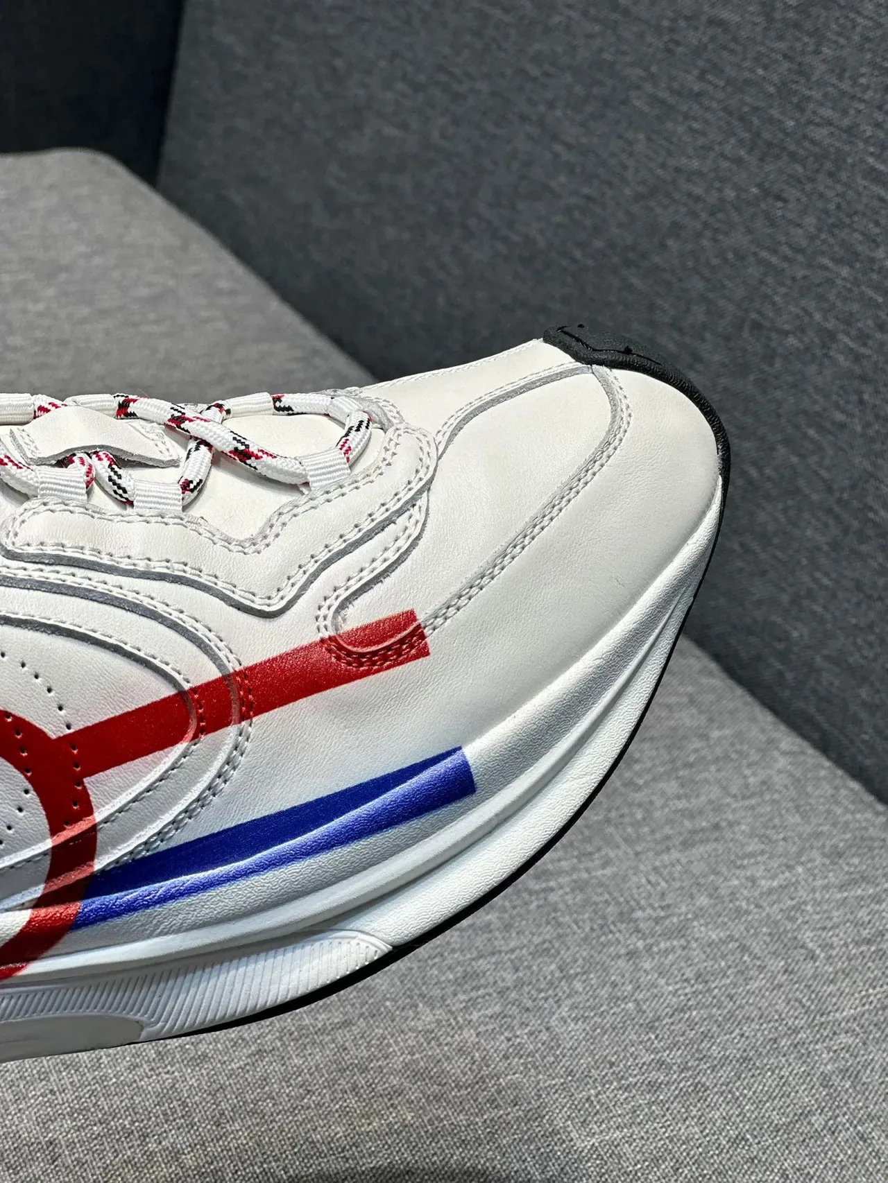 Gucci Screener White Red Blue Logo Lifestyle Sneakers 3
