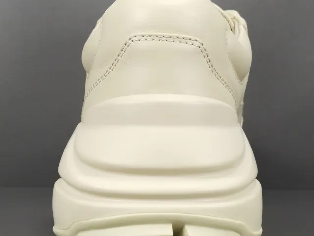 Gucci Screener White Red Chunky Sole Oversized Logo Print Lifestyle Sneakers 6
