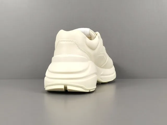 Gucci Screener White Red Chunky Sole Oversized Logo Print Lifestyle Sneakers 18