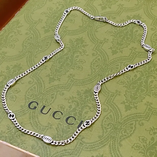 Gucci Silver Black Curb Chain Interlocking GG Logo Links Necklace 4