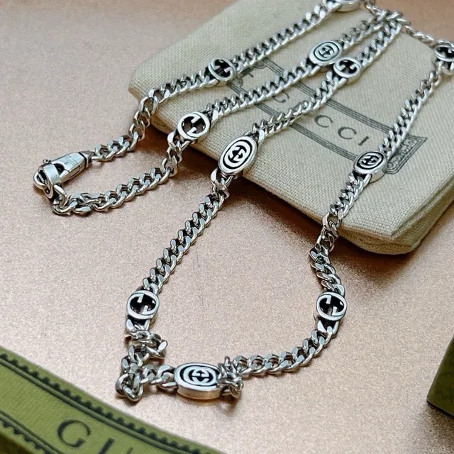 Gucci Silver Black Curb Chain Interlocking GG Logo Links Necklace 5