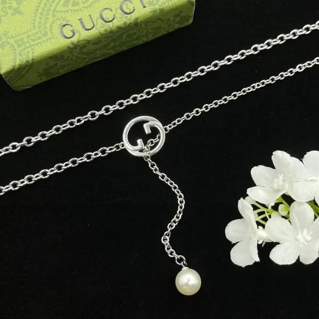 Gucci Silver Chain Pearl Pendant Necklace 4