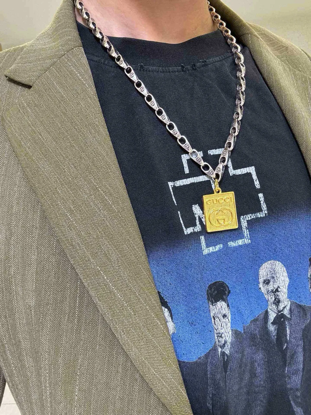 Gucci Silver Gold Link Chain Square Pendant Necklace 8