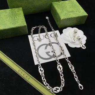 Gucci Silver Green Chunky Curb Chain Interlocking G Motif Necklace