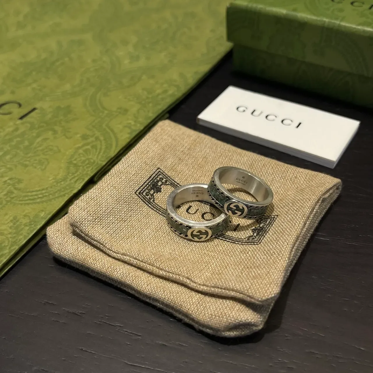Gucci Silver Green Wide Band Interlocking GG Logo Ring 8