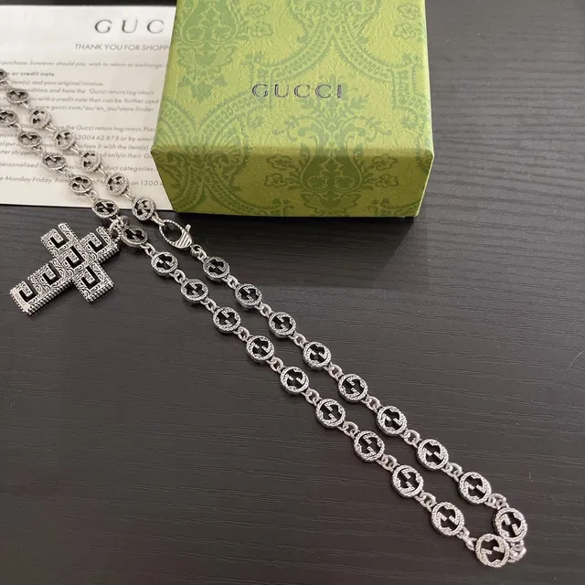 Gucci Silver Metal Interlocking G Link Chain Necklace 5