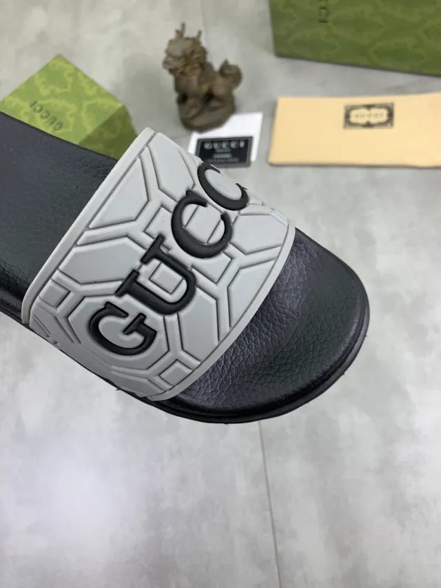Gucci Slide Black and Gray Rubber Slipper 3