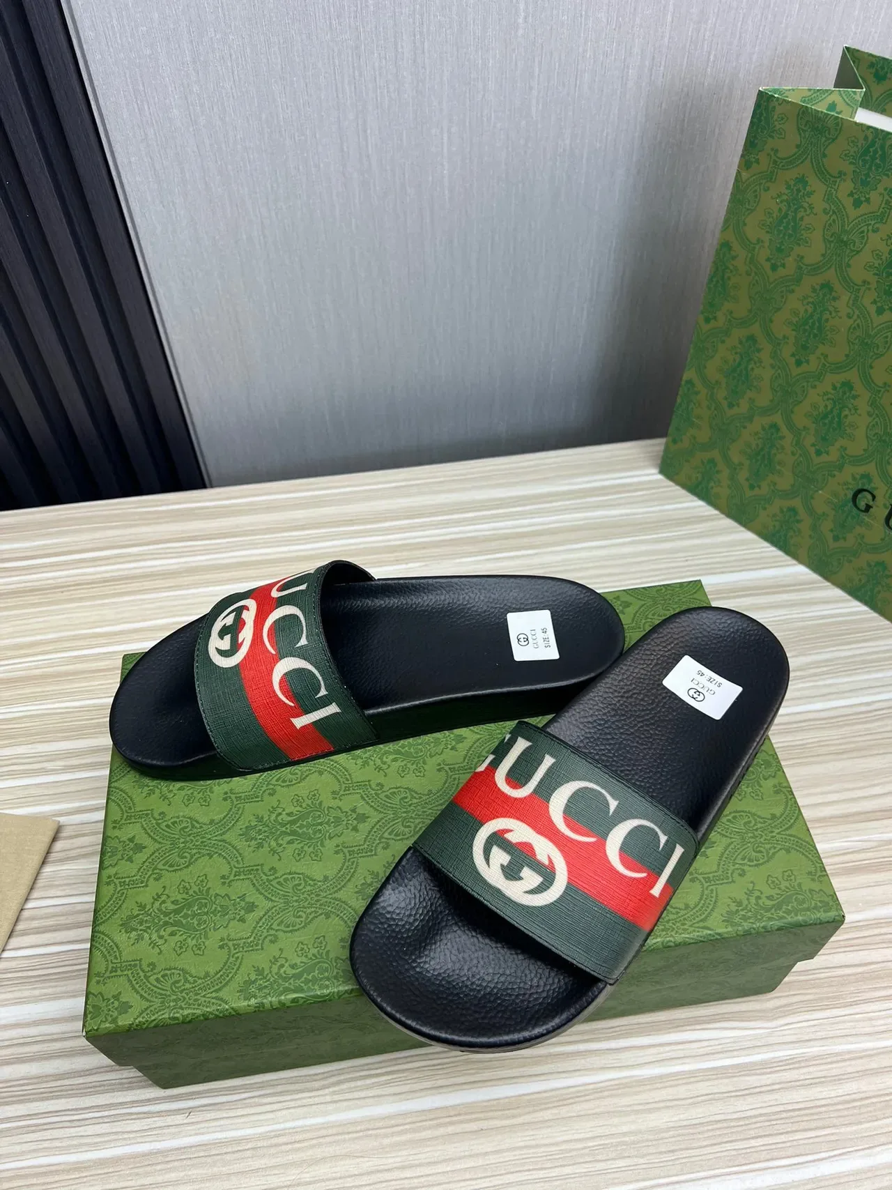 Gucci Slide Black and Green Web Strap Slippers 8