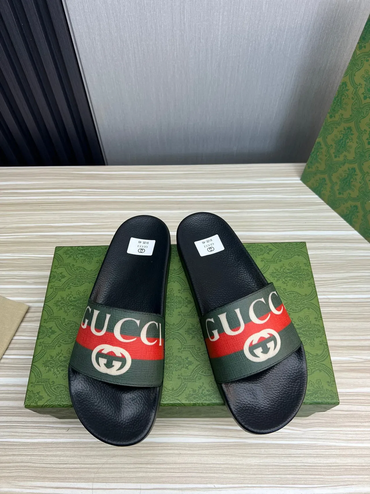 Gucci Slide Black and Green Web Strap Slippers 9