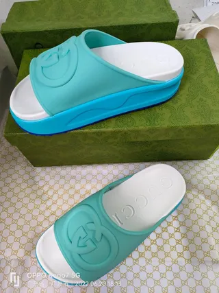 Gucci Slide Turquoise and White Molded Rubber Slippers 8