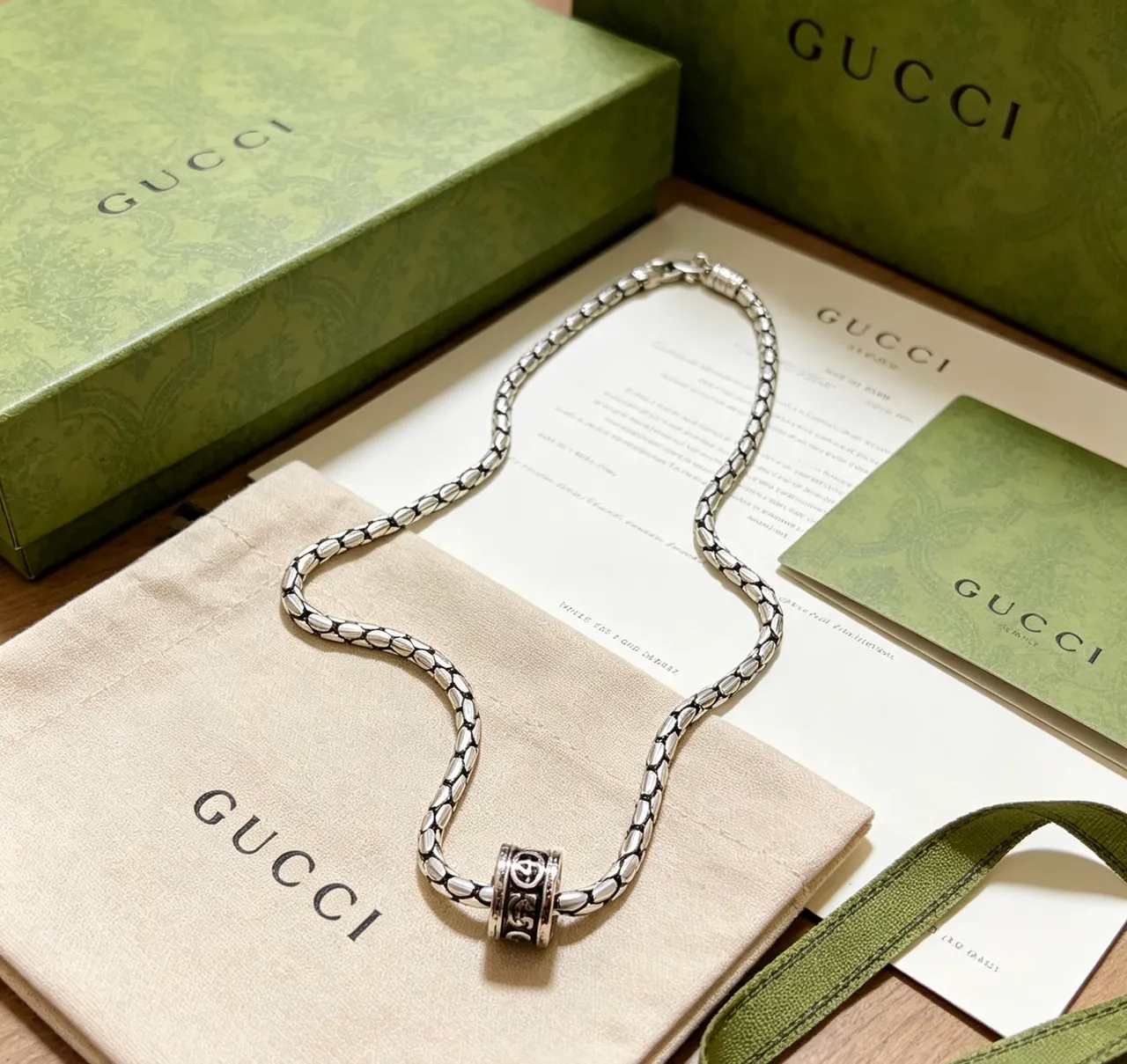 Gucci Snake-Link Oxidized Silver Necklace 4