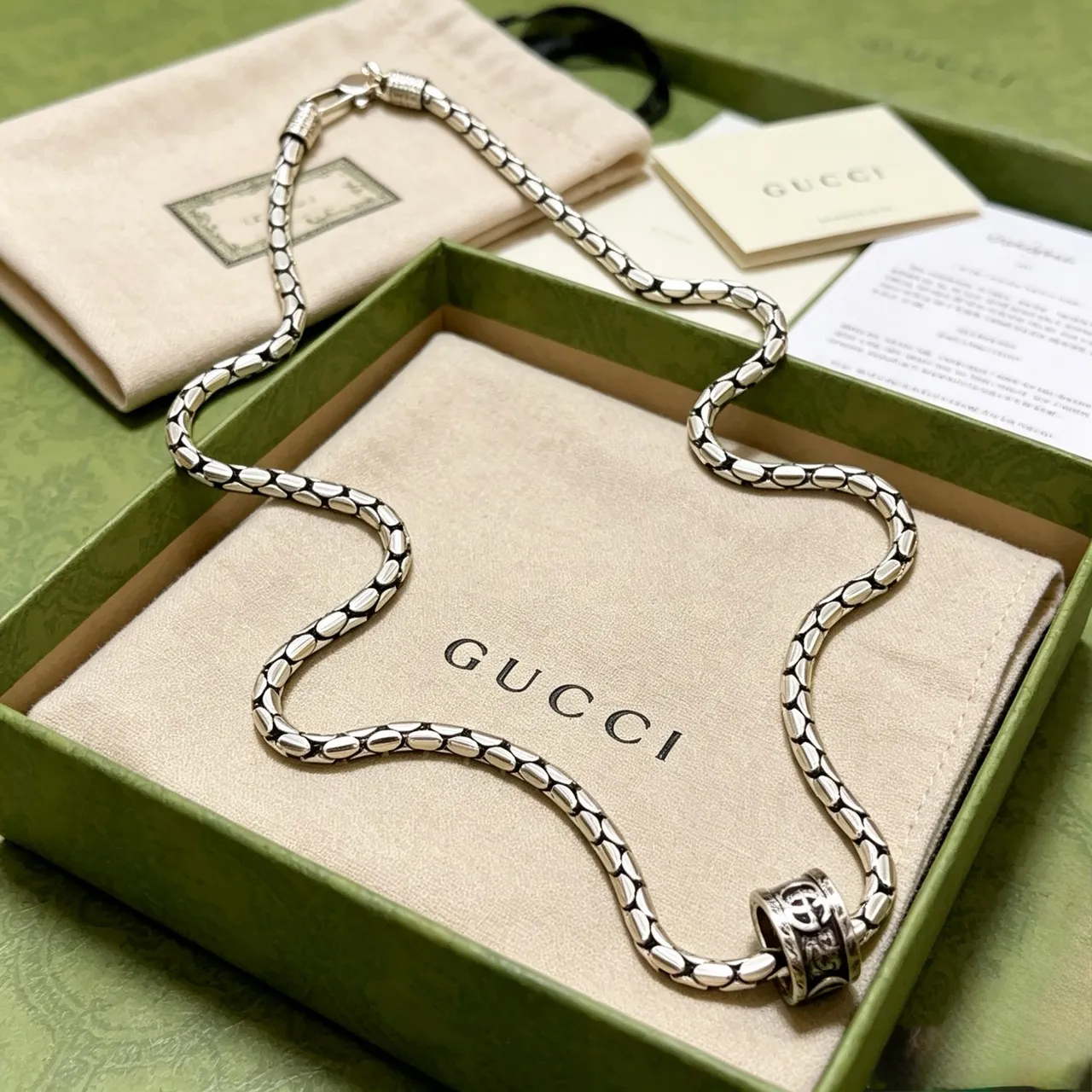 Gucci Snake-Link Oxidized Silver Necklace 7