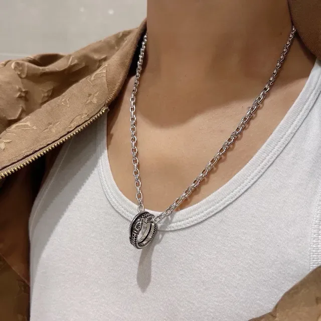 Gucci Snake Necklace Silver Black Chain Coiled Pendant Necklace 9