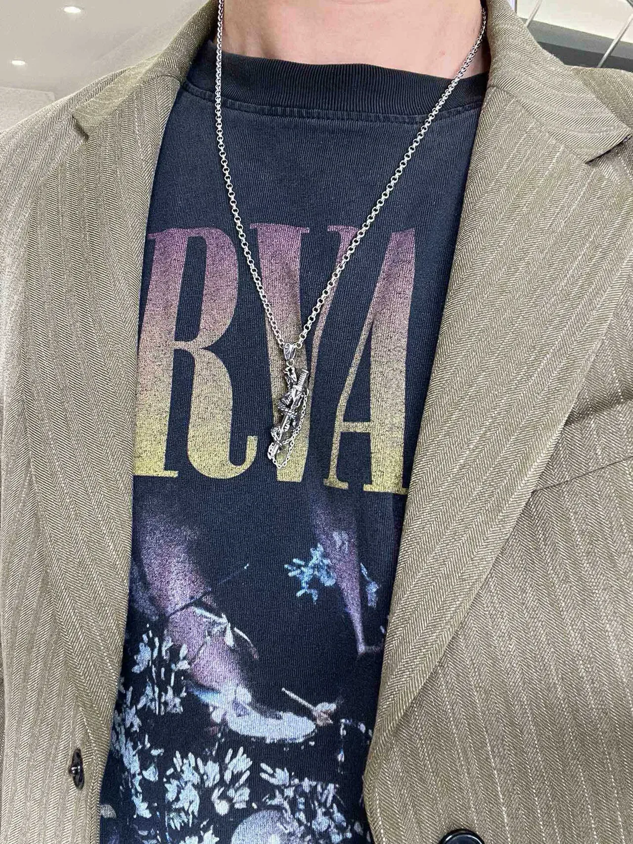 Gucci Sword and Dragon Pendant Silver Chain Necklace 8