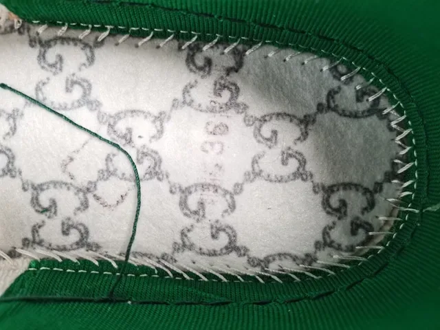 Gucci Tennis 1977 Beige Vert Rouge Web Monogram Lifestyle Sneakers 2