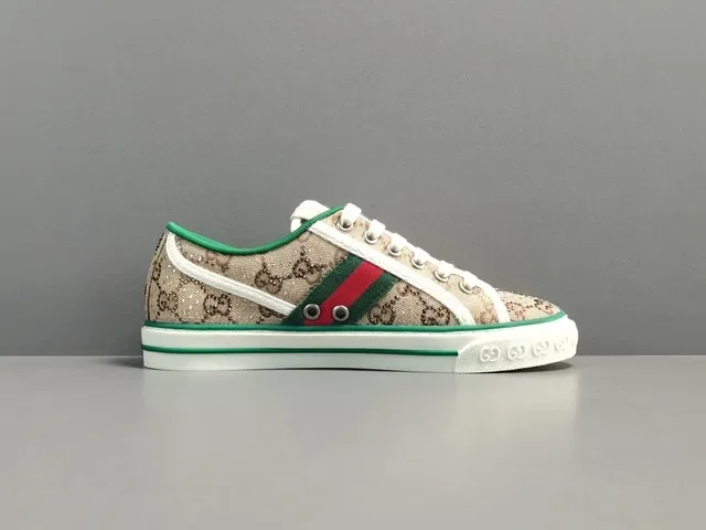 Gucci Tennis 1977 Beige Vert Rouge Web Monogram Lifestyle Sneakers 11