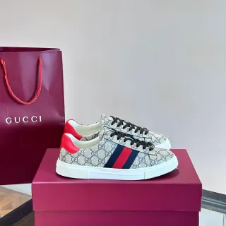 Gucci Tennis 1977 GG Supreme Beige Red Navy Lifestyle Sneakers