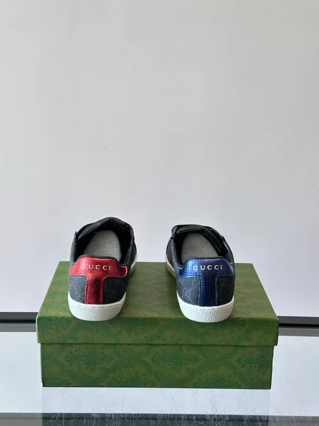 Gucci Tennis 1977 Gray Monogram Web Stripe Lifestyle Sneakers 3