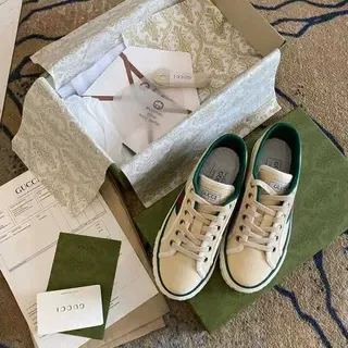 Gucci Tennis 1977 Off-White and Green Lifestyle Sneakers