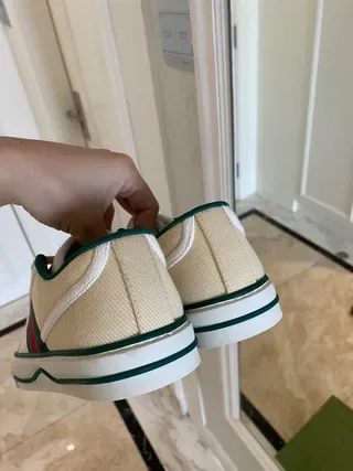 Gucci Tennis 1977 Off-White and Green Lifestyle Sneakers 4