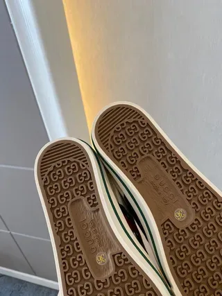 Gucci Tennis 1977 Off-White and Green Lifestyle Sneakers 6