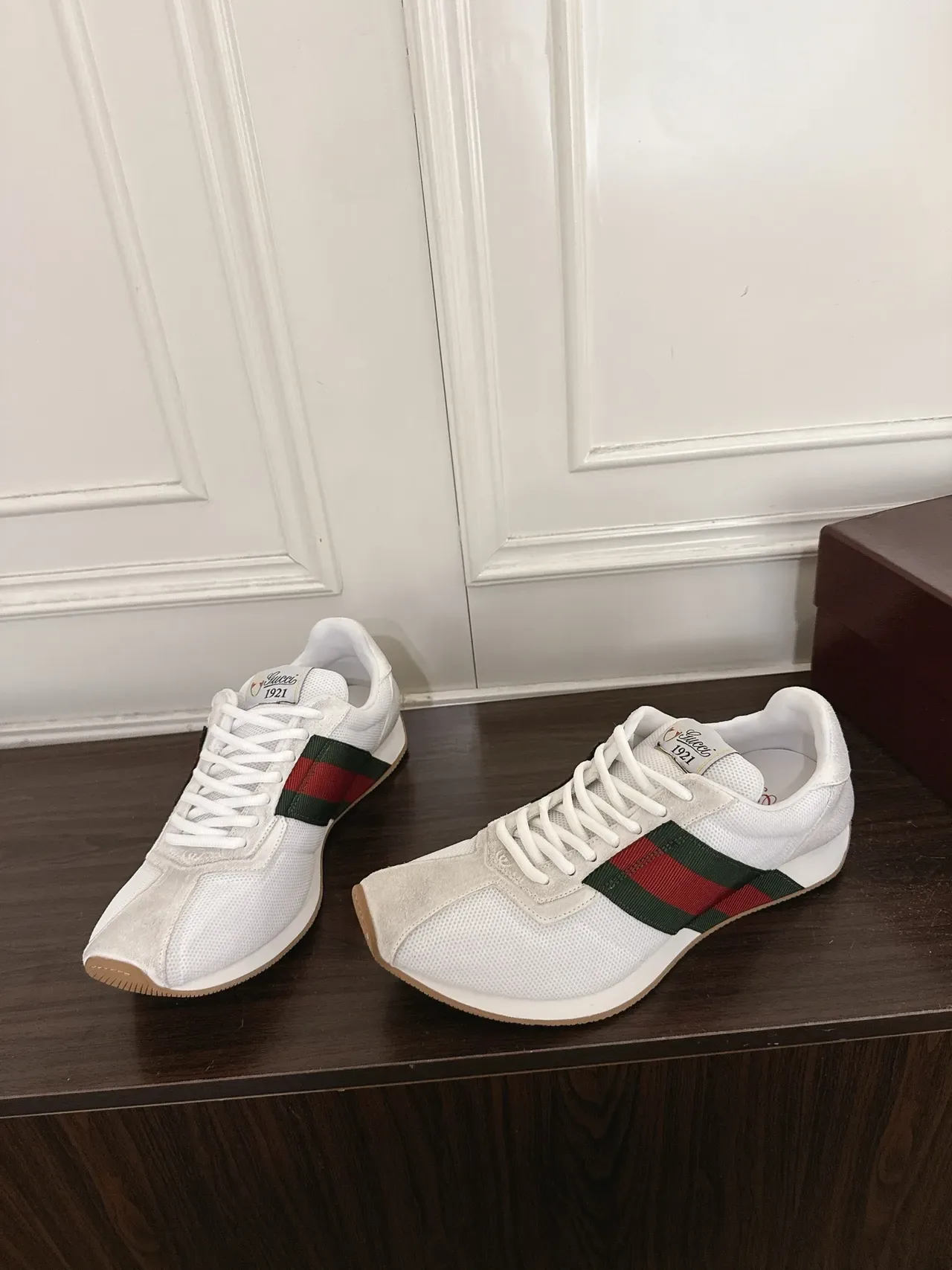 Gucci Tennis 1977 White Green Red Web Lifestyle Sneakers 5