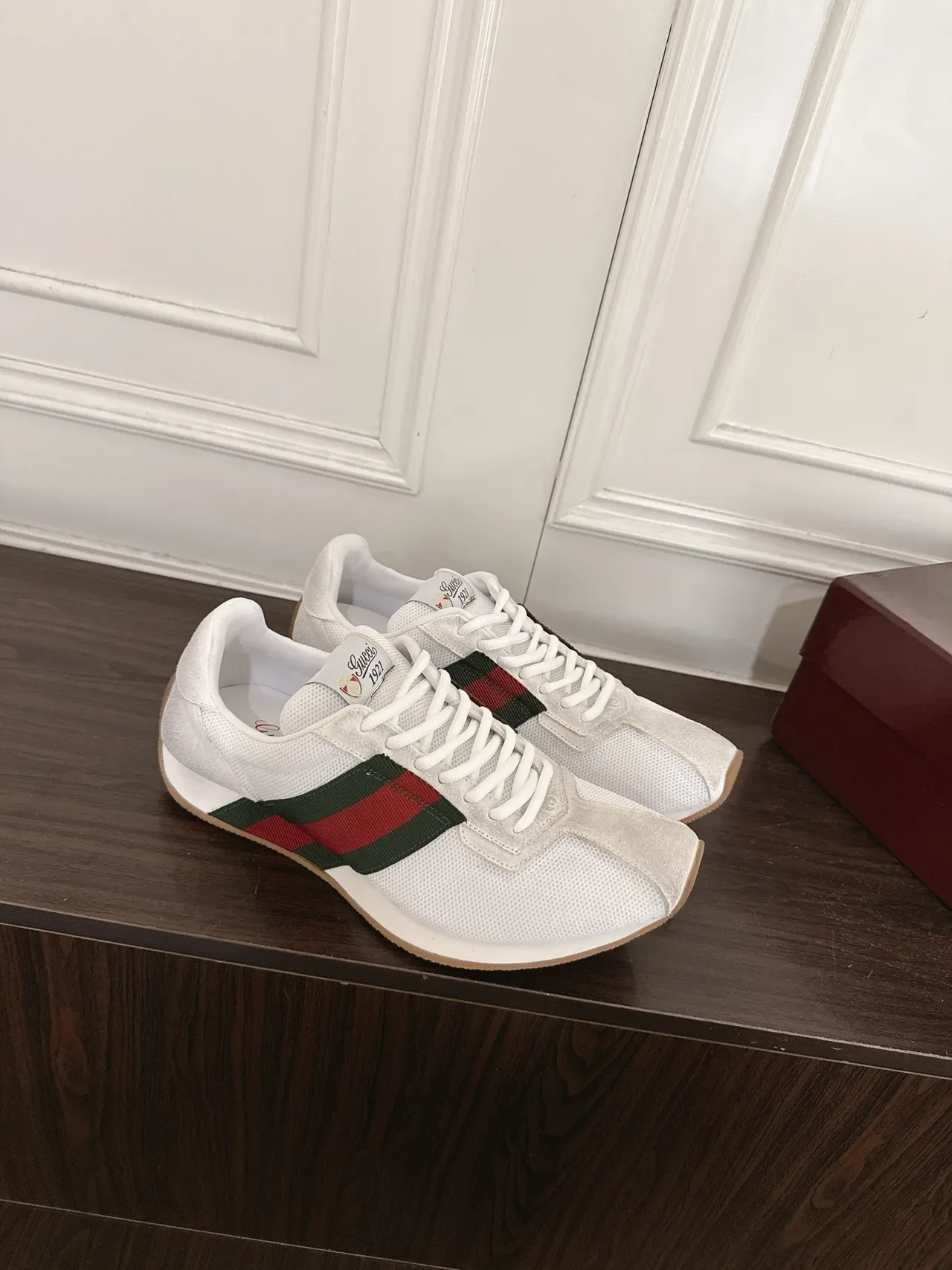 Gucci Tennis 1977 White Green Red Web Lifestyle Sneakers 6