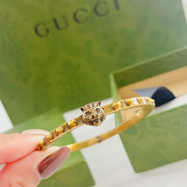 Gucci Bracelet Tête de tigre or antiqué 6