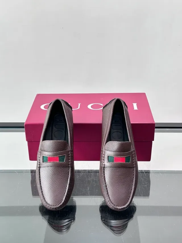 Gucci Web Loafer Brown Pebbled Leather Slip-On Loafers 4