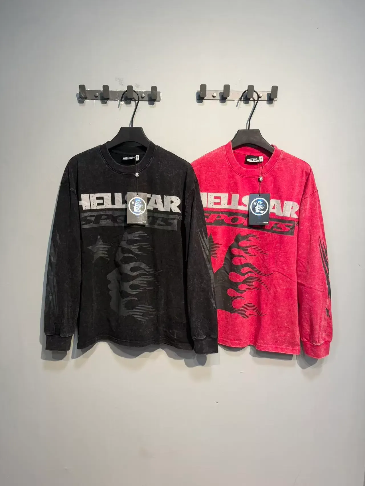 Hellstar Acid-Wash Distressed Graphic Long-Sleeve T-Shirt 10