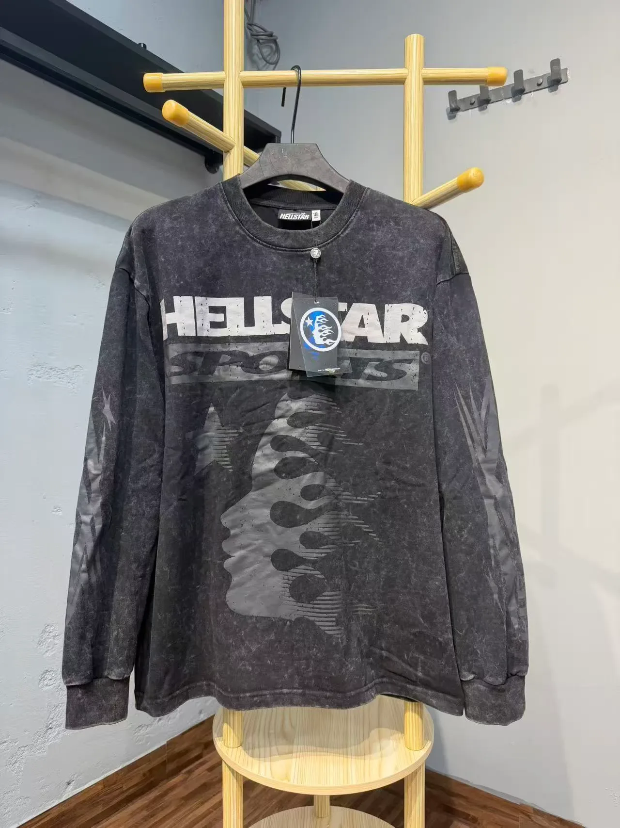 Hellstar Acid-Wash Distressed Graphic Long-Sleeve T-Shirt 14