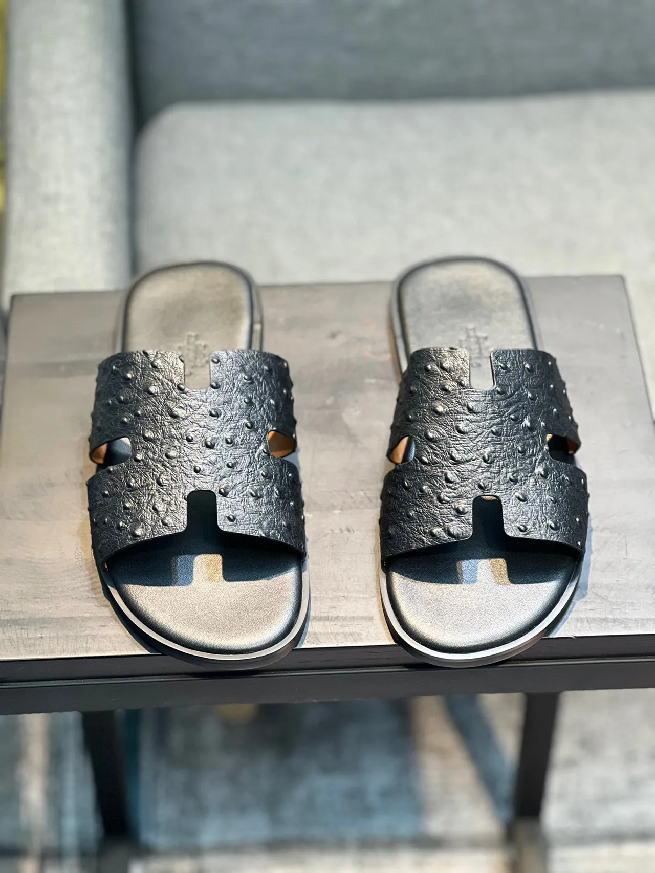 Hermès Black H-Shaped Strap Ostrich-Textured Leather Slippers 7