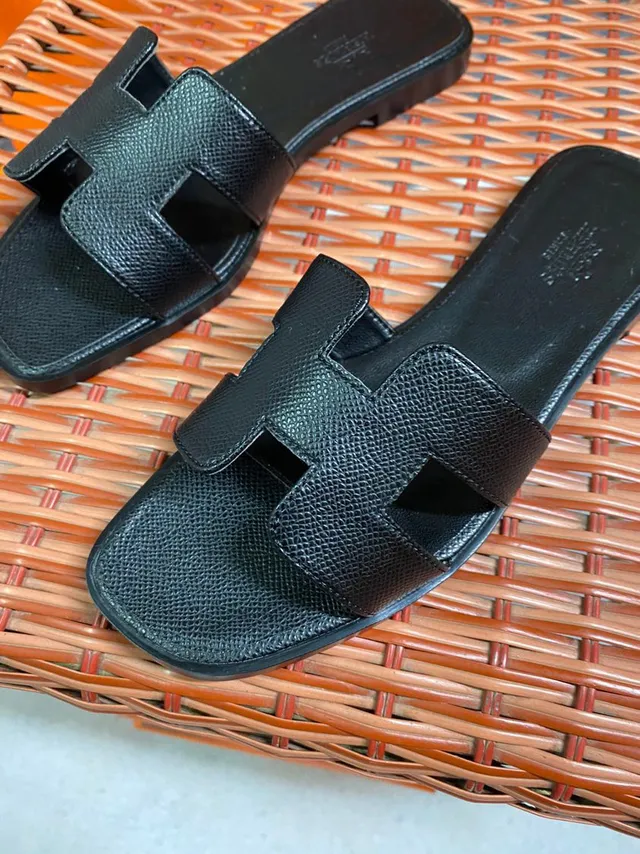 Hermès Black H-Shaped Strap Textured Leather Slippers 4
