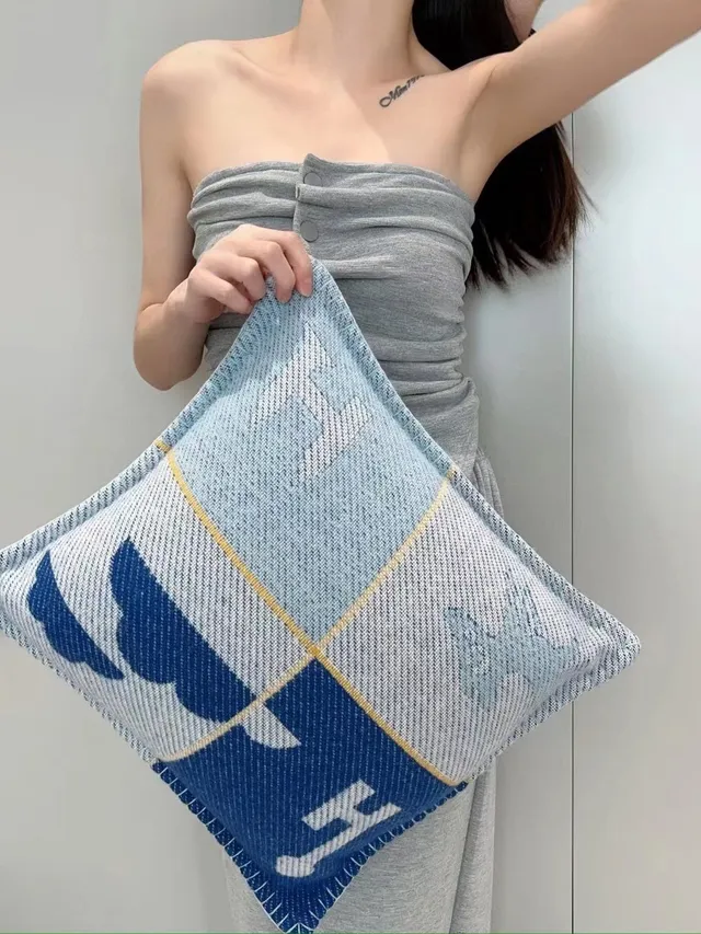 Hermès Bleu Blanc Tissé Laine Texturé Motif Géométrique Étoile Écharpe 2