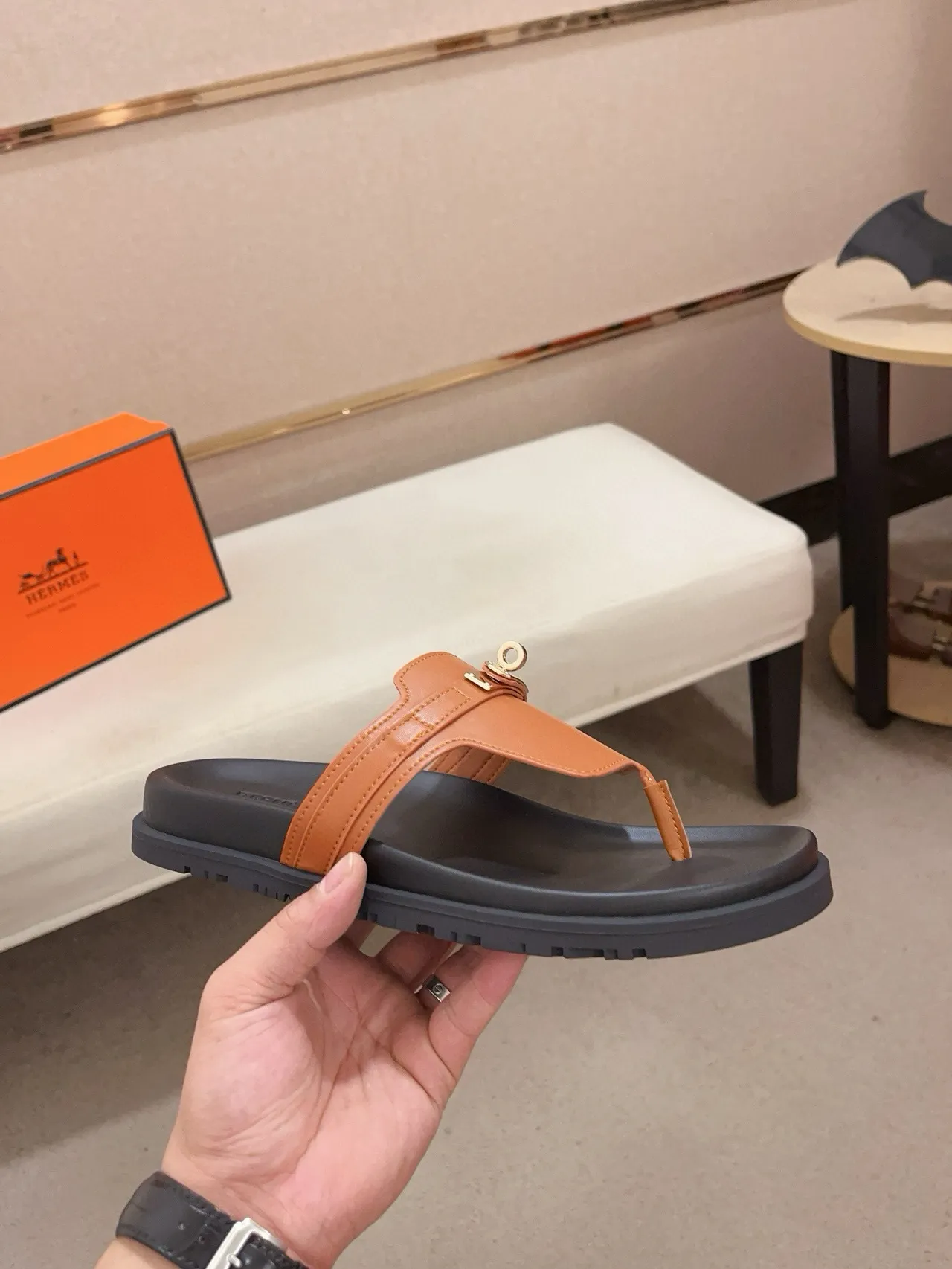 Hermès Brown Black Tan Leather Thong Strap Gold-Tone H Hardware Slippers 4