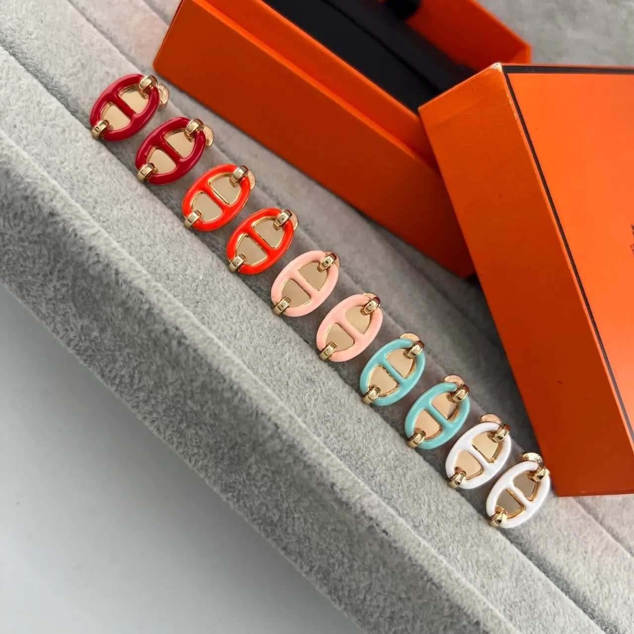 Hermès Chaine d'Ancre Enamel Double-H Stud Earrings 5