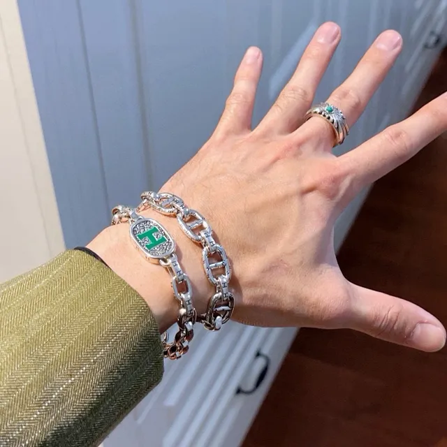 Hermès Chaîne d'Ancre Pulseira de elos de corrente prateado verde com esmalte medalhão H 5