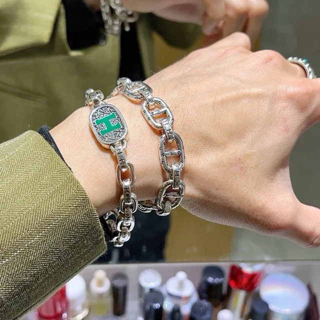 Hermès Chaîne d'Ancre Pulseira de elos de corrente prateado verde com esmalte medalhão H 6