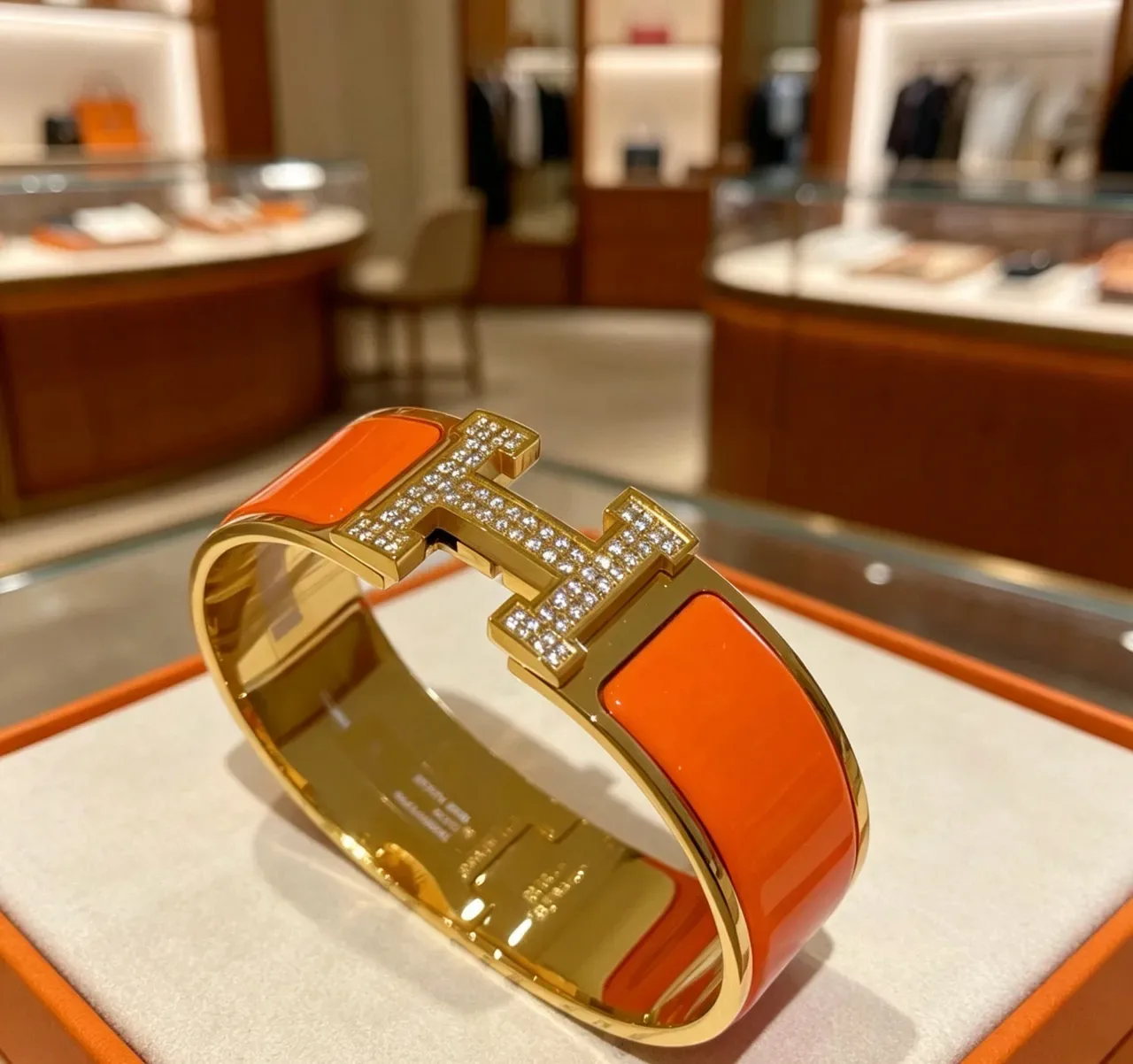 Bracelet Hermès Clic H Orange Émaillé Cristaux Pavés Or 3