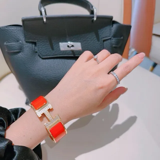 Bracelet Hermès Clic H Orange Émaillé Cristaux Pavés Or 5