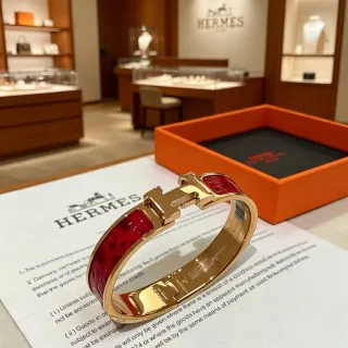 Pulseira Hermès Clic H de esmalte vermelho dourado