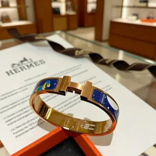 Hermès Clic H Rose Azalée Enamel Bracelet