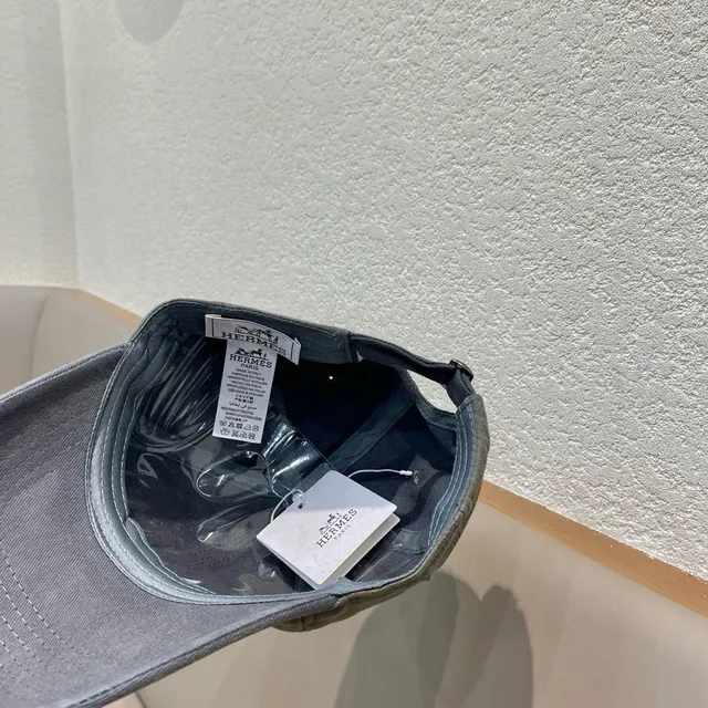 Hermès brodé Calèche logo charbon lavé casquette de baseball 8