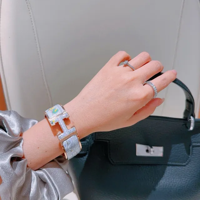 Hermès Gold Multicolor H-Shaped Clasp Enamel Illustration Bracelet 2
