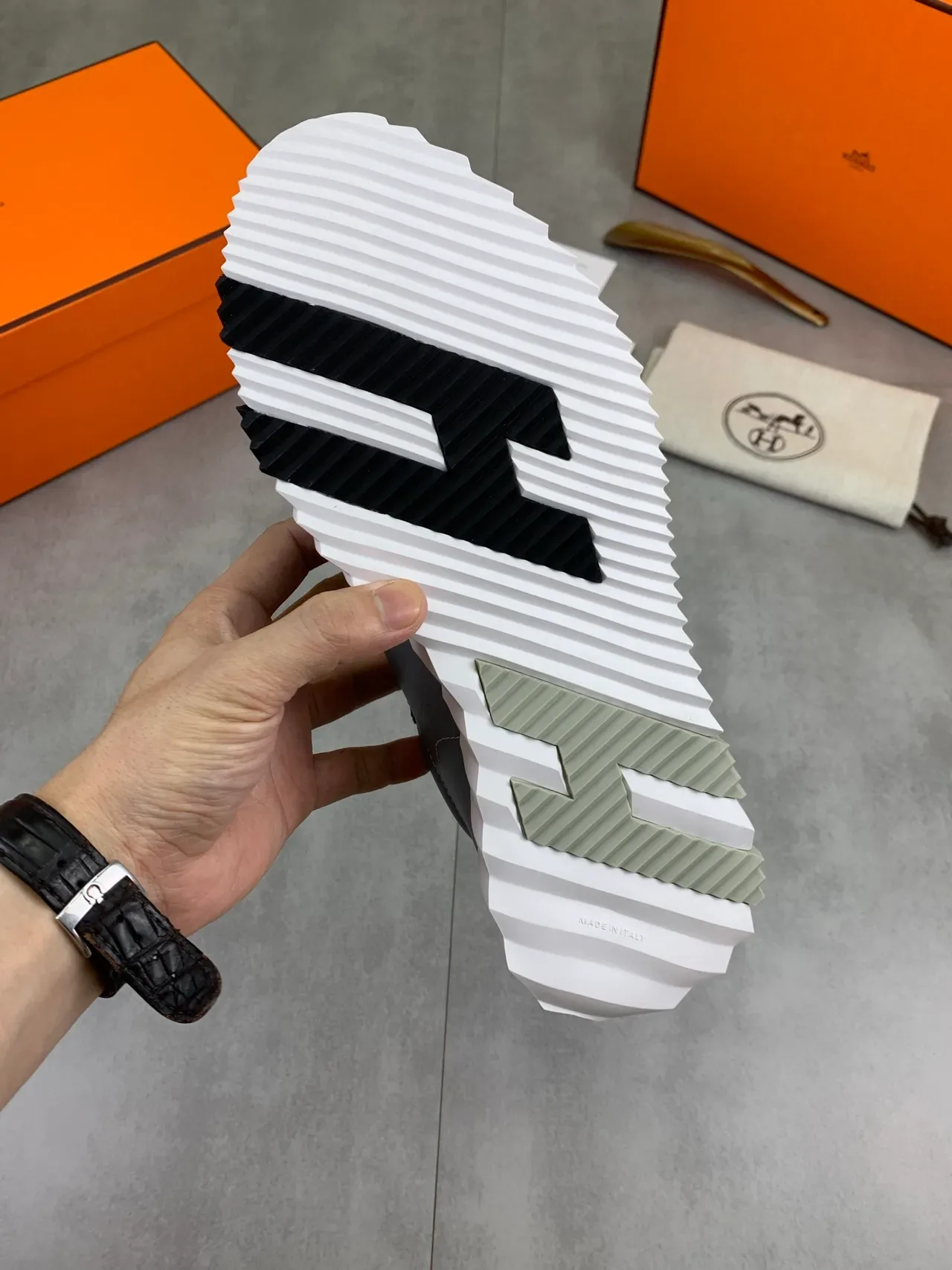Hermès Gray Leather-Suede Lifestyle Sneakers 5