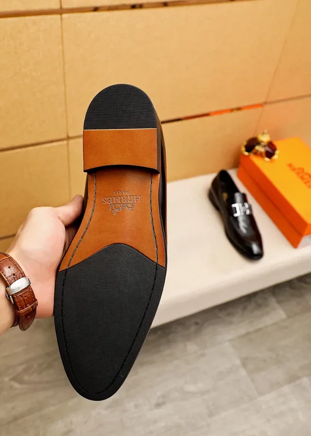 Hermès H-Buckle Loafers Cuir Noir Poli 9