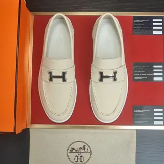 Hermès H Loafer Off-White Pebbled Leather Loafers